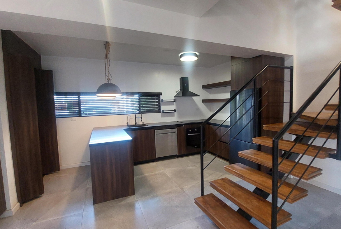 Casa en Venta en Ensenada en zona Privada muy cerca de los mejores centros comerciales