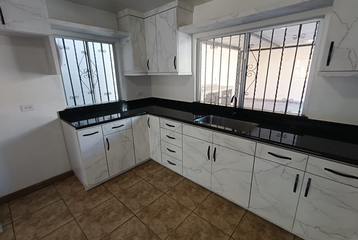 casa en venta RIO LERMA 975 valle dorado Ensenada BC