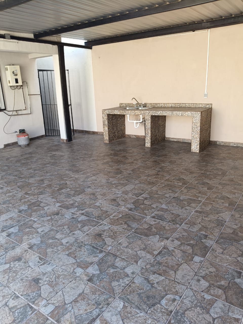 casa en venta RIO LERMA 975 valle dorado Ensenada BC