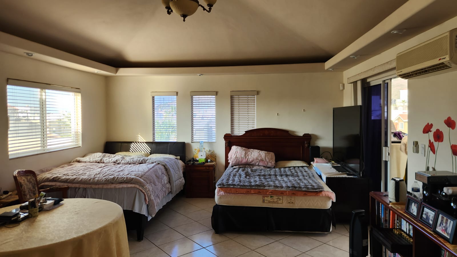 RESIDENCIA DE LUJ0 EN VENTA EN FRAACIONAMIENTO JUAN DIEGO RESIDENCIAL