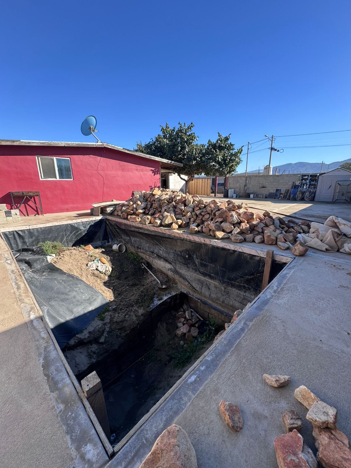 CASA EN VENTA EN MANEADERO PARTE BAJA