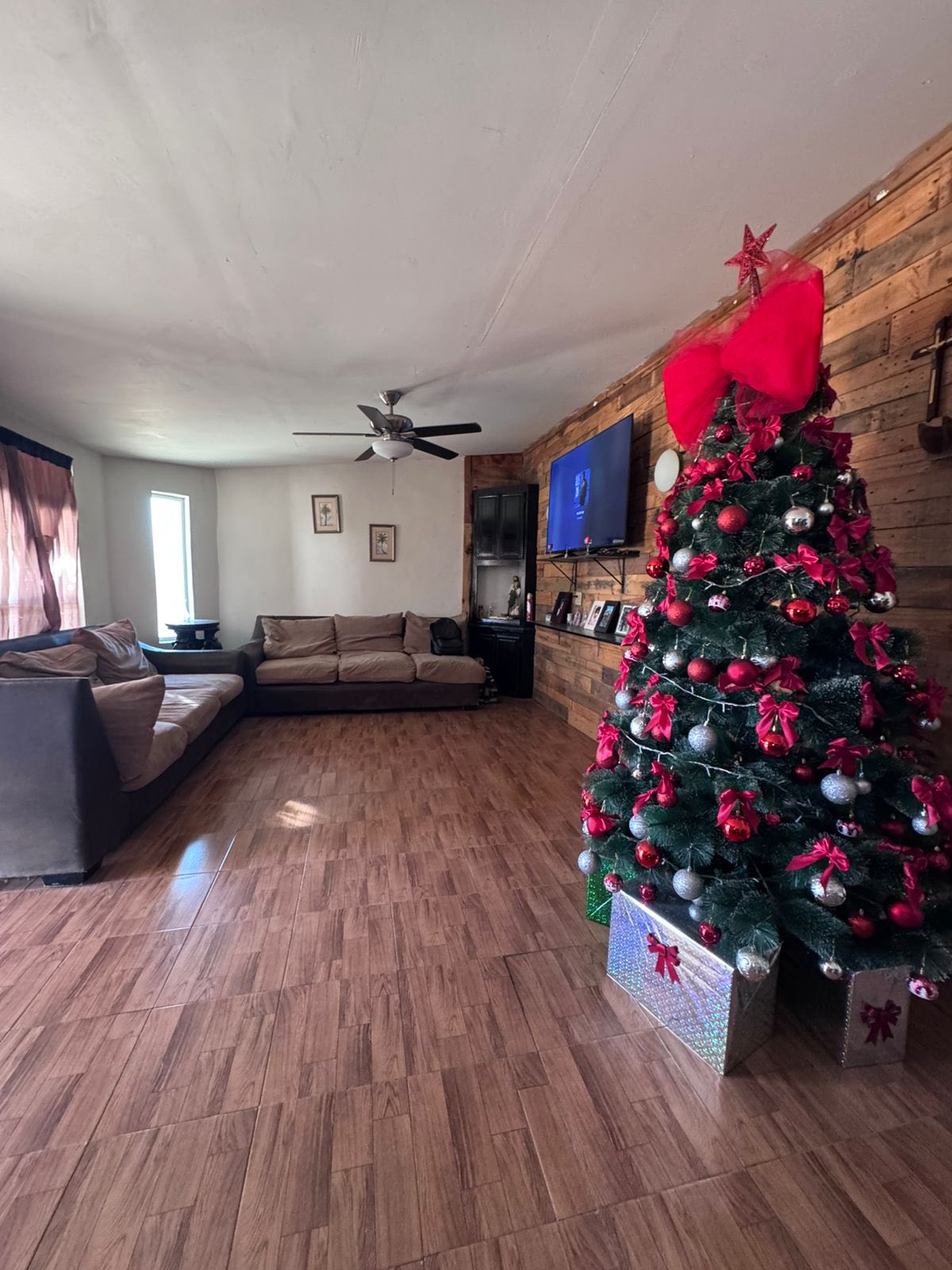 CASA EN VENTA EN MANEADERO PARTE BAJA