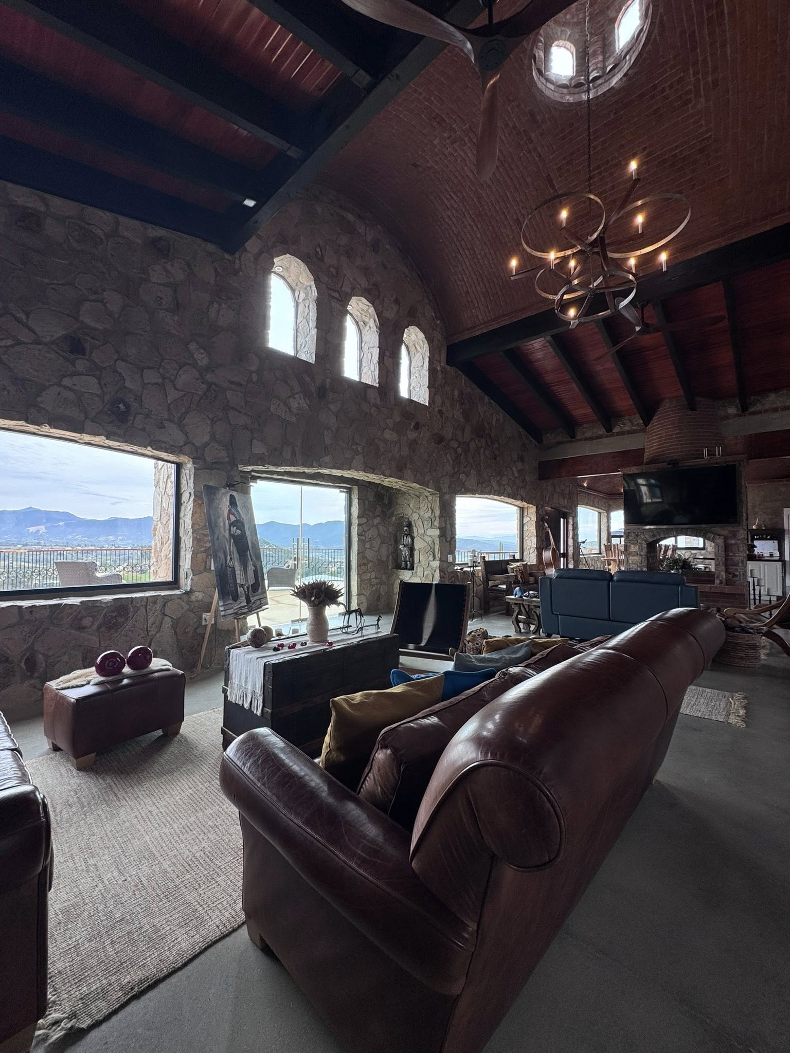 616409165_4196574057251870_1654728667290254558_n HACIENDA EN VENTA / VALLE DE GUADALUPE