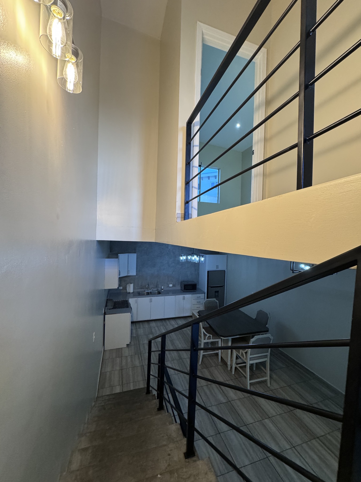 DEPARTAMENTO EN RENTA EN FRACCIONAMIENTO PLAYA ENSENADA