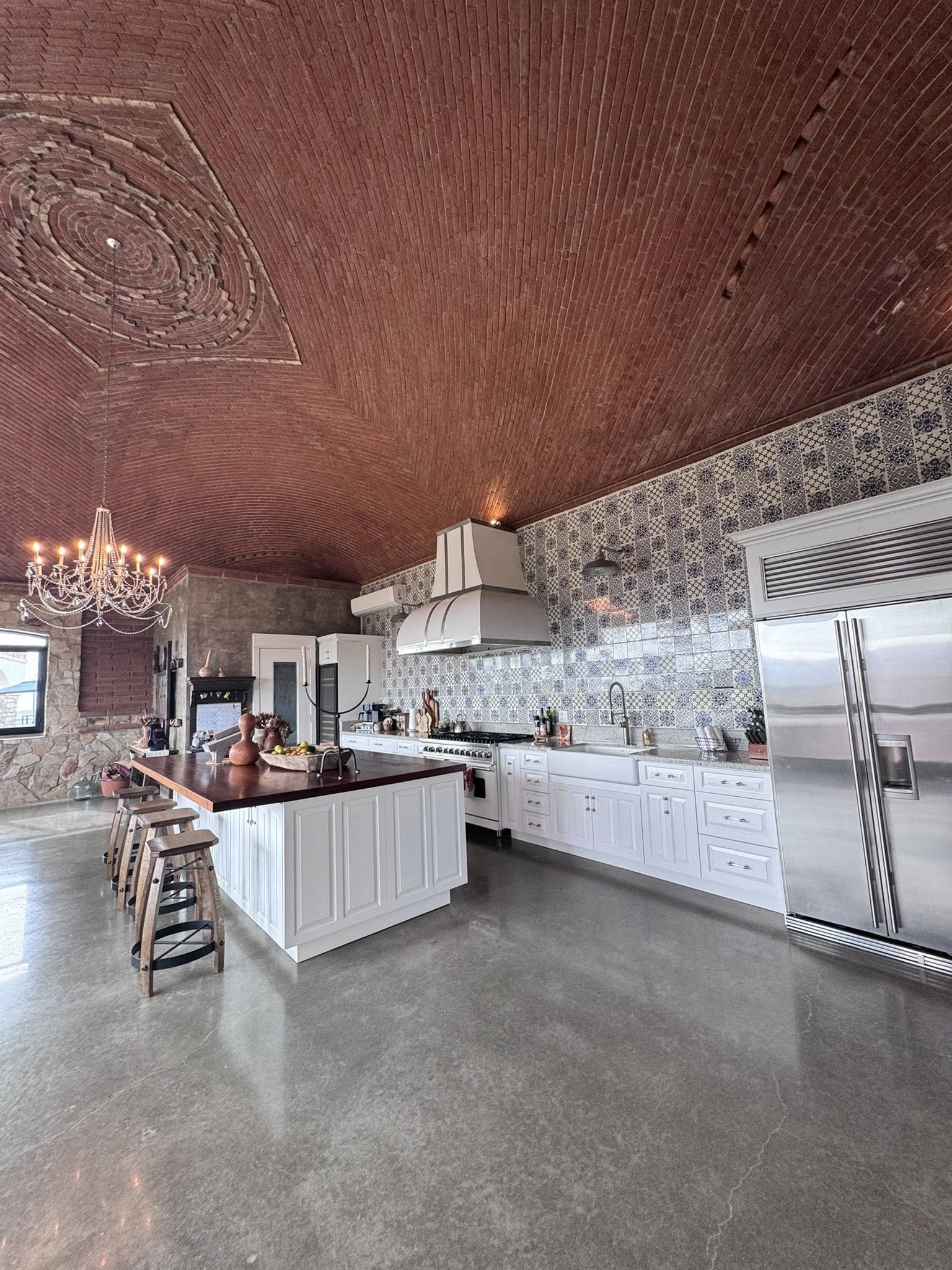 617576261_4196577663918176_6384923611597402890_n HACIENDA EN VENTA / VALLE DE GUADALUPE