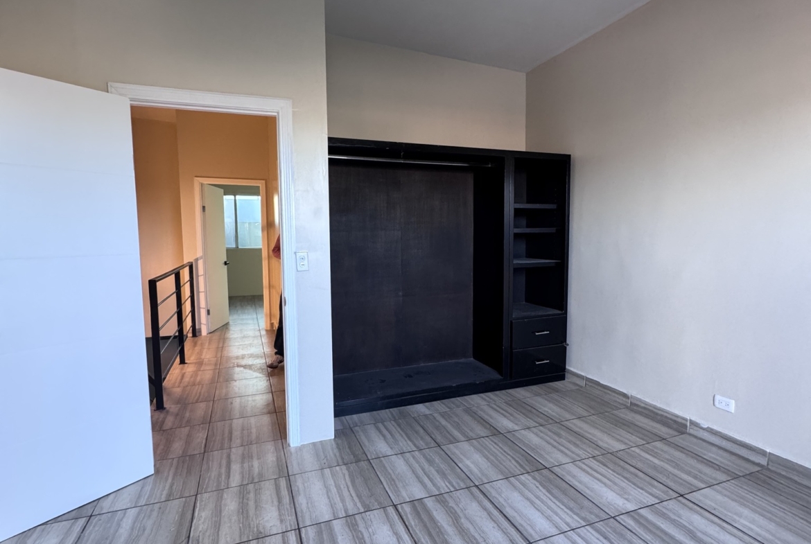 DEPARTAMENTO EN RENTA EN FRACCIONAMIENTO PLAYA ENSENADA