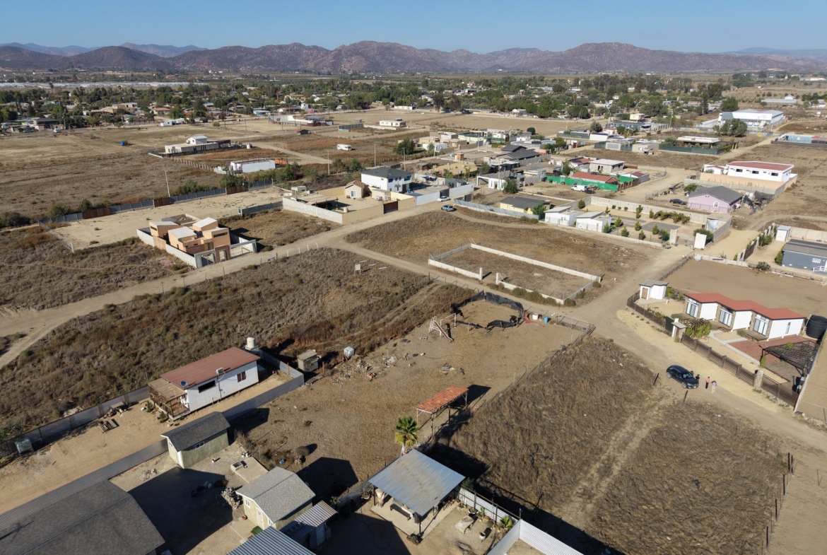 TERRENO DE 1.000 M2 EN EL PORVENIR
