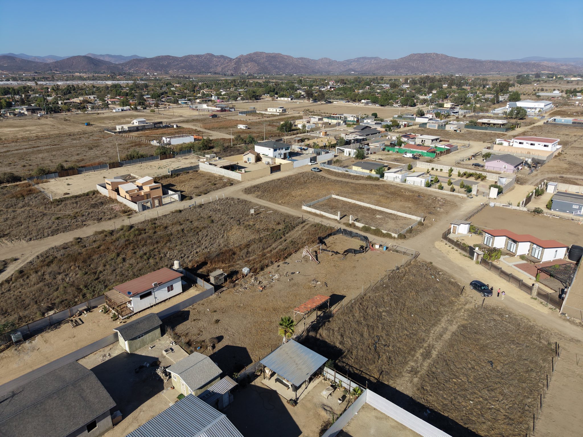 TERRENO DE 1.000 M2 EN EL PORVENIR