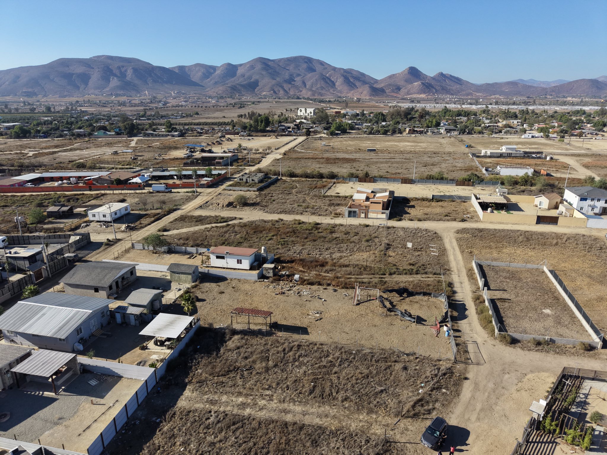 TERRENO DE 1.000 M2 EN EL PORVENIR