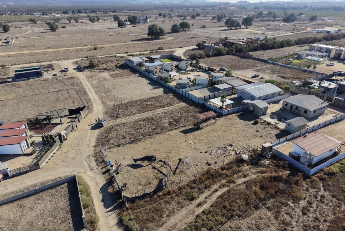 TERRENO DE 1.000 M2 EN EL PORVENIR