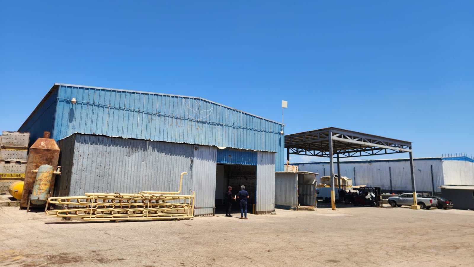 BODEGA INDUSTRIAL EN RENTA EN SAUZAL