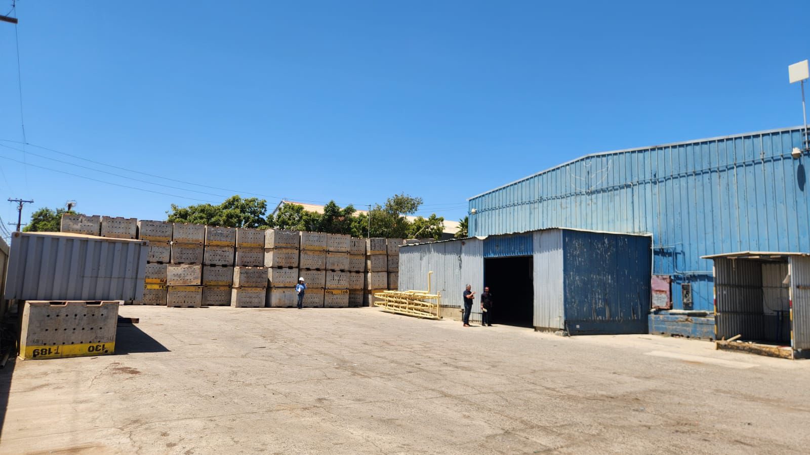 BODEGA INDUSTRIAL EN RENTA EN SAUZAL