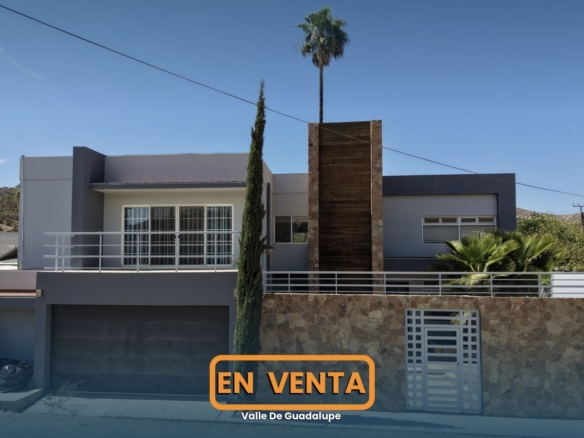 CASA EN VENTA EN VALLE DE GUADALUPE