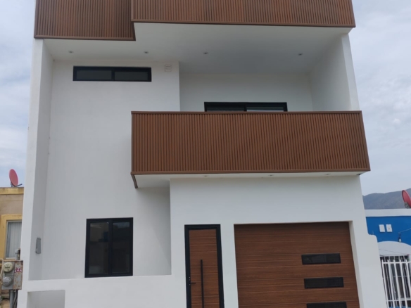 VILLAS DEL PRADO I