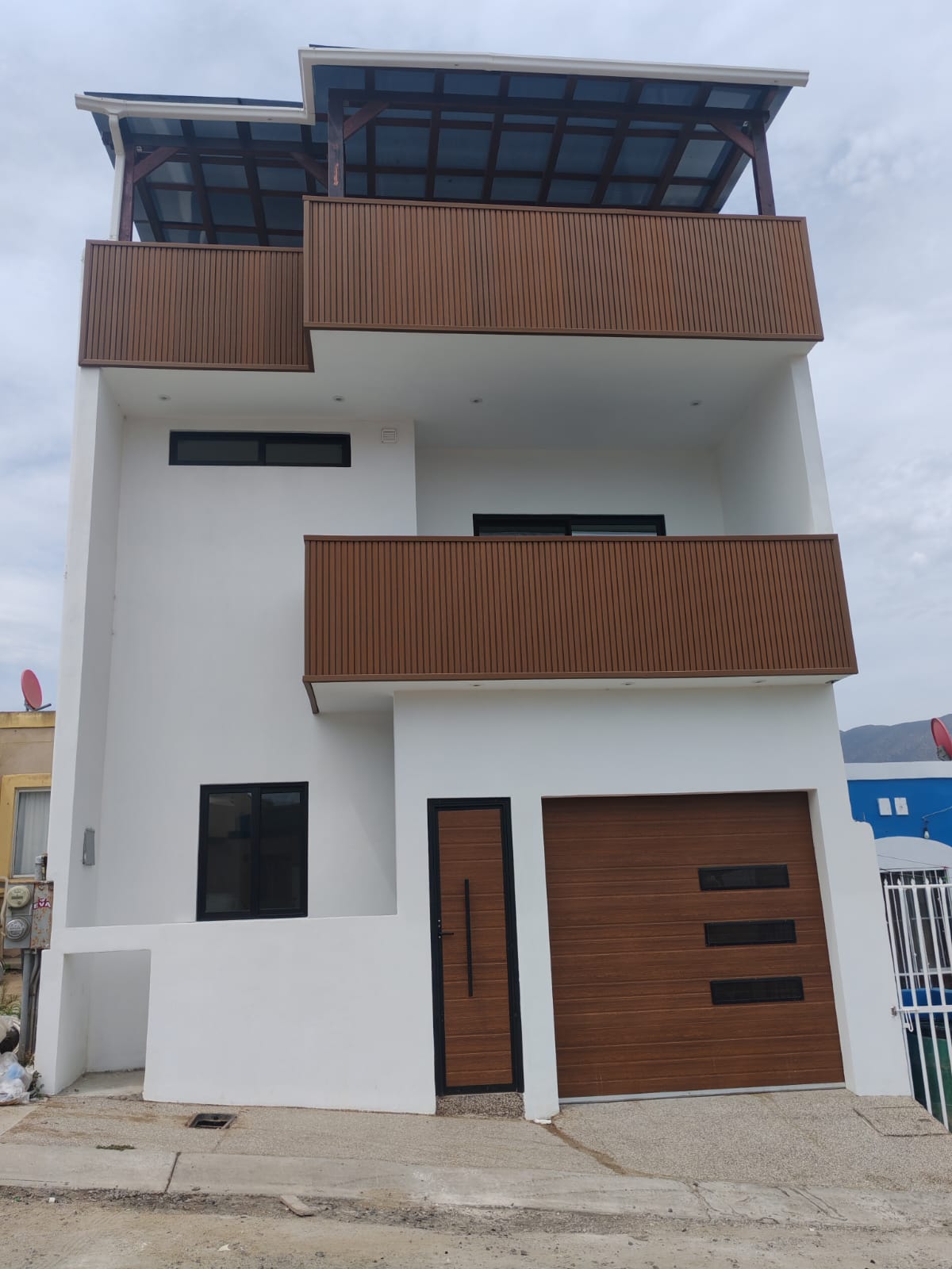 VILLAS DEL PRADO I
