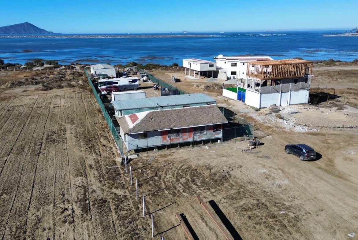 TERRENO EN VENTA MANEADERO PARTE BAJA