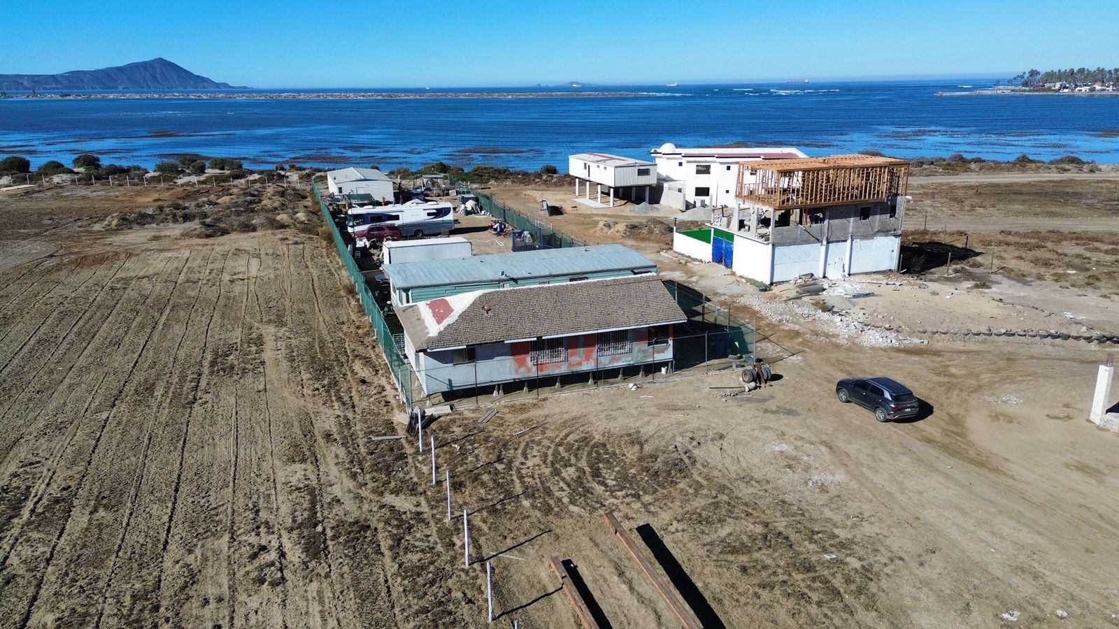TERRENO EN VENTA MANEADERO PARTE BAJA